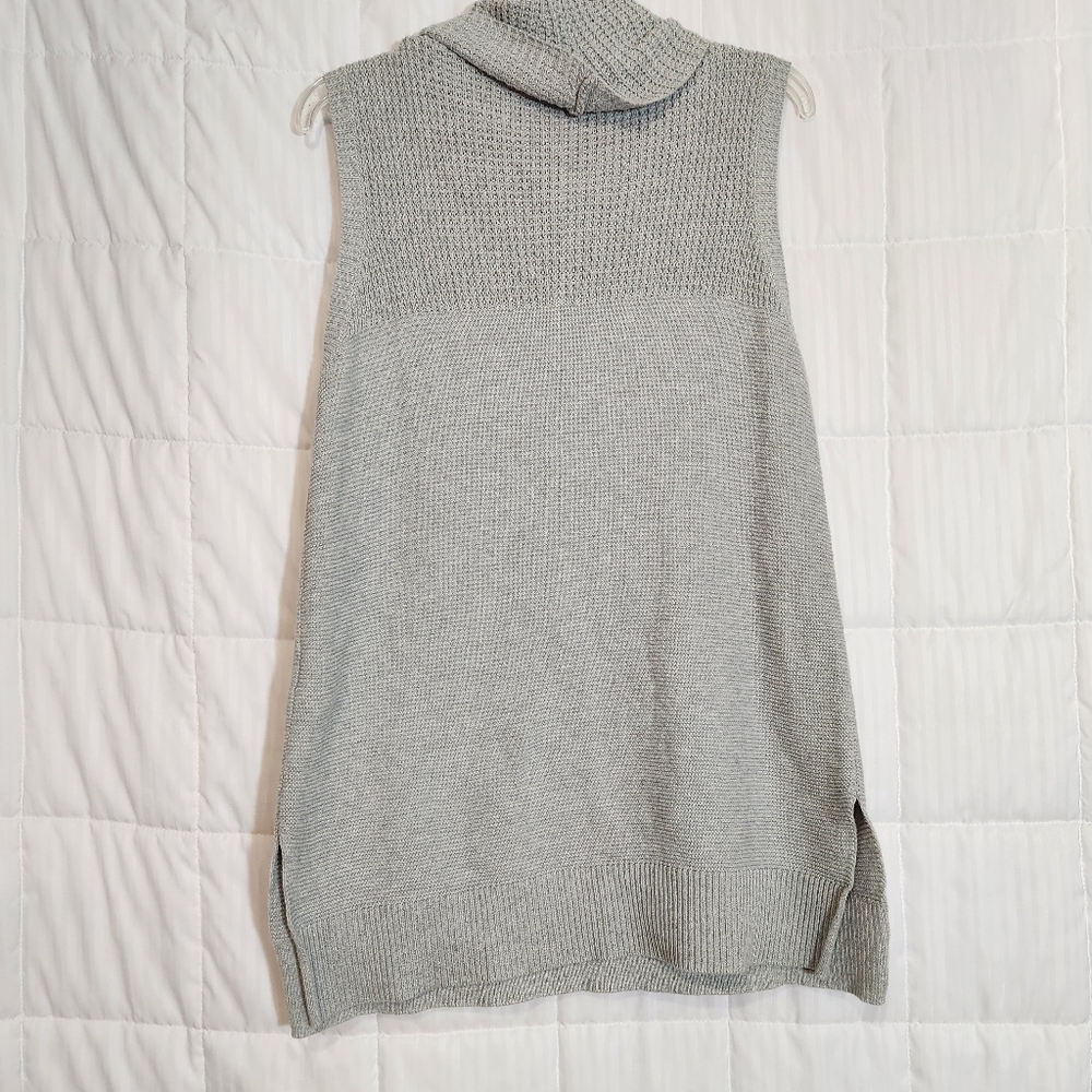 VINCE CAMUTO GREY SWEATER VEST SLEEVELESS COWL SZ MEDIUM  #78